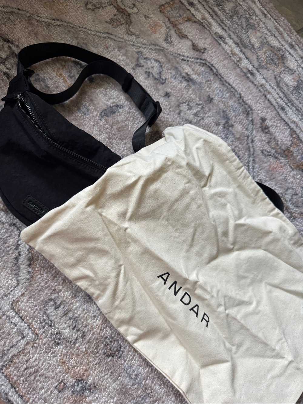 Andar active Tatum bag - mini Bag- new with tags - Picture 4 of 4